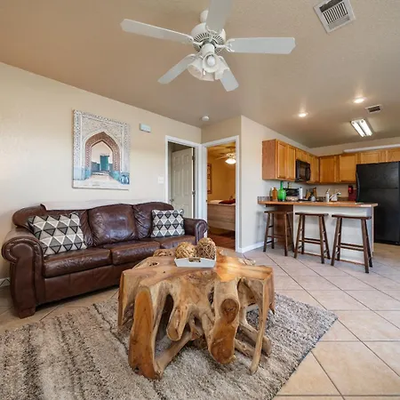 Ember'S View, Spa City Jewel- Lovely Lake Condo Hot Springs Exterior photo